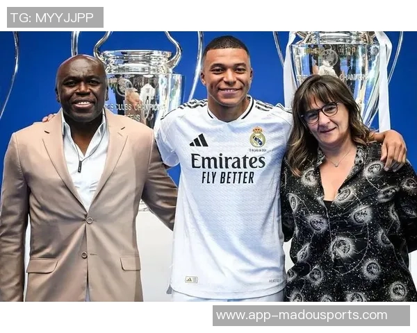 姆巴佩母亲坦言过度曝光让她不适与儿子相处时间少 姆巴佩母亲坦言过度曝光让她不适与儿子相处时间少