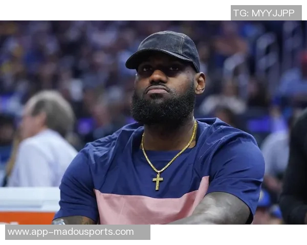 詹姆斯明夏将有机会签下3年188亿合同薪资高达5810万 詹姆斯明夏将有机会签下3年188亿合同薪资高达5810万