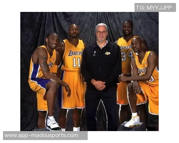 热火三巨头与空接之城的对决水花兄弟与湖人F4的青春记忆与NBA中国赛的交汇 热火三巨头与空接之城的对决水花兄弟与湖人F4的青春记忆与NBA中国赛的交汇