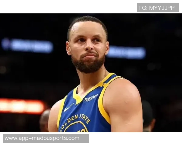 库里坚定信念勇敢迎战西部强敌全力冲击总冠军目标 库里坚定信念勇敢迎战西部强敌全力冲击总冠军目标