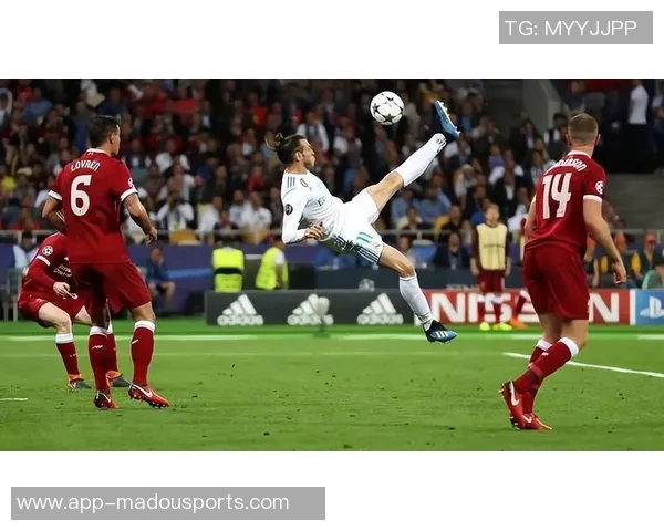 本赛季欧冠年长球员榜单揭晓帕斯维尔领衔诺伊尔莱万紧随其后 本赛季欧冠年长球员榜单揭晓帕斯维尔领衔诺伊尔莱万紧随其后