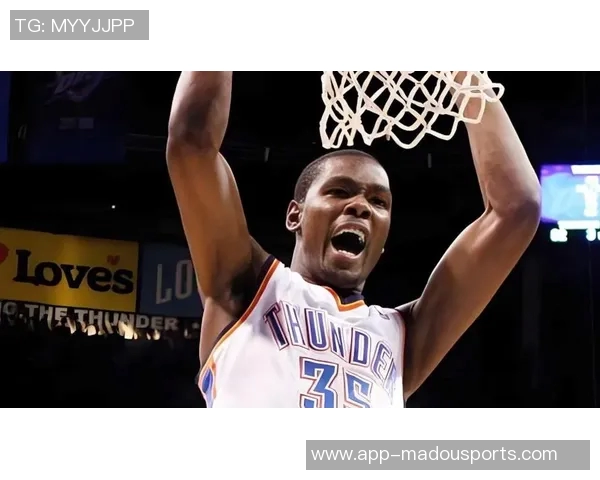 杜兰特雷霆时期荣誉与得分对比分析与后期成就的反思