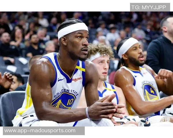 巴特勒半场表现依旧全面17分钟贡献12分2板3助2断展现实力 巴特勒半场表现依旧全面17分钟贡献12分2板3助2断展现实力